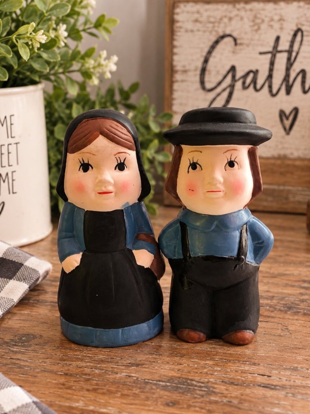 Antique Amish Folk Art Salt & Pepper Shakers Ceramic Man Woman Set